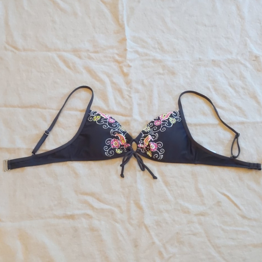 Athleta bikini top